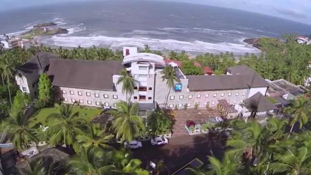 kerala houseboat
