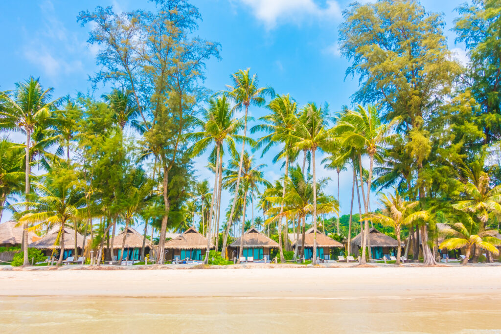 beach side resorts in kerala